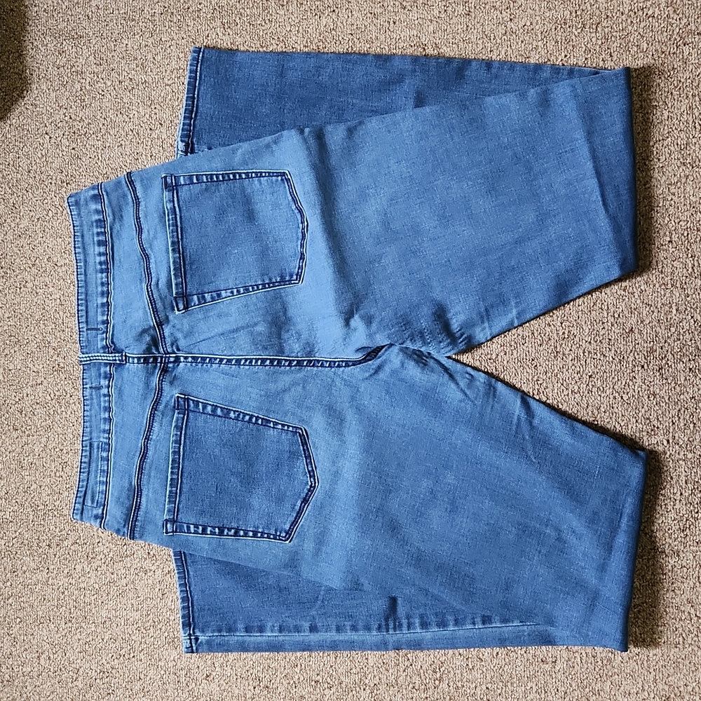 Size 28- High Rise Skinny Jeans pac sun